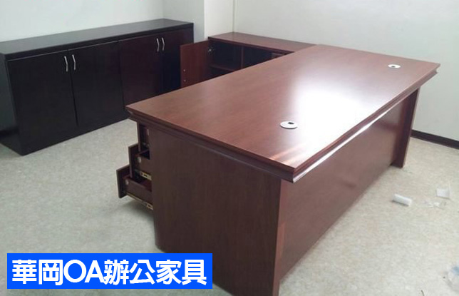 胡桃色主桌+側桌+木製活動櫃